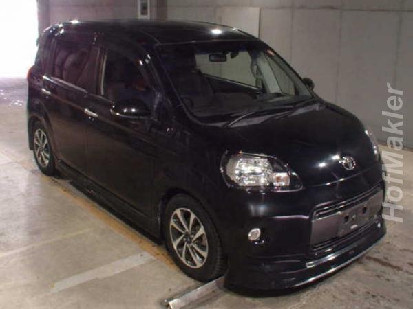 Toyota Porte,  2016 г.  81000 км.  МОСКВА, Любое расположение