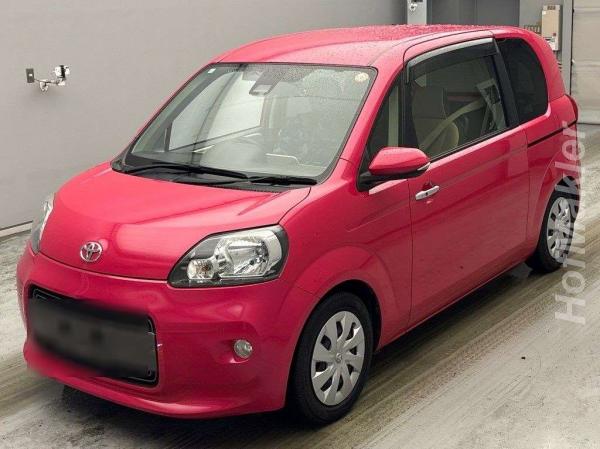 Toyota Porte,  2018 г.  45000 км.  МОСКВА, Любое расположение